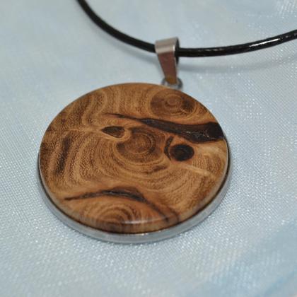 Holz Halskette Robinie 3 cm Trachtenschmuck Holzschmuck Holz Amulett Holzkette - Image 2