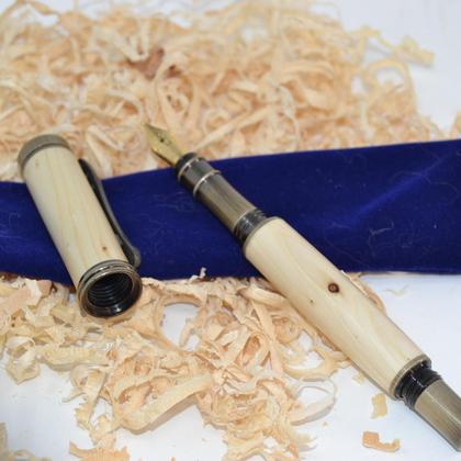 Holz Füllfeder Füller aus Holz Schraubkappe Wacholder Handarbeit Geschenk Unikat - Image 3