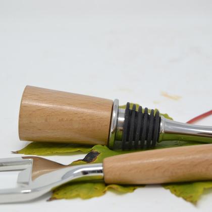 Holz Flaschenöffner Weinstöpsel Set Buchenholz Bieröffner Geschenkset handmade - Image 2