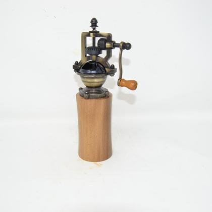 Holz Gewürzmühle Mühle Buche Pfeffermühle antik optik Geschenk