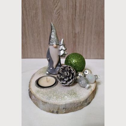 Holzscheibe mit Kerze