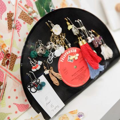 Ohringständer Schallplatte