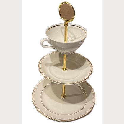 Etagere "weiß mit feinem Goldrand" Version 2