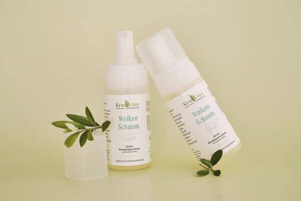 Wolkenschaum Gesichtsreinigung