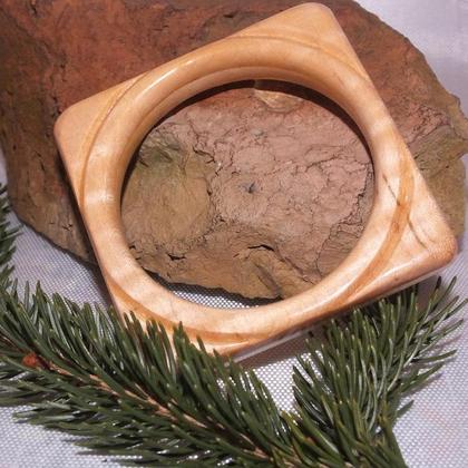 Armreifen aus Esche und Ahorn