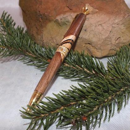 Kugelschreiber aus 5 Holzarten