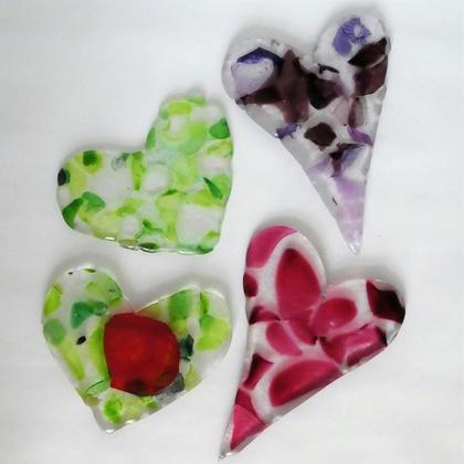 Gläsernes hellgürnes Herz