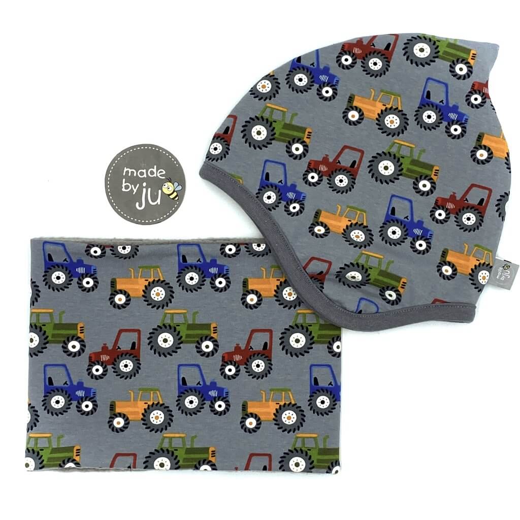 SET WINTER- HAUBE + LOOPSCHAL - TRAKTOR grau (Größe wählbar)