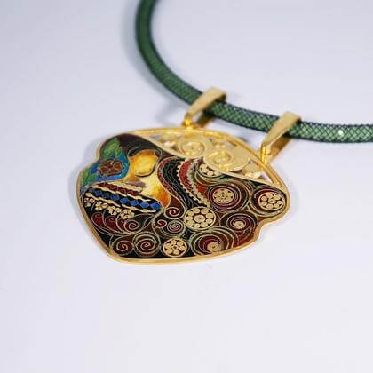 Frau&mann Halskette/Pendant. Cloisonne Emaille,Unikat