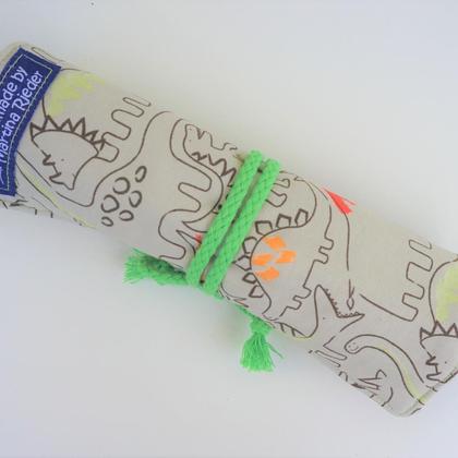 Stifterolle - grün mit Dinosaurier