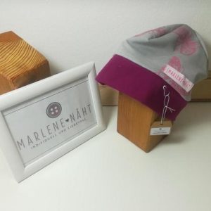 Kinderhaube für den Frühling