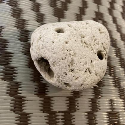 ALIEN | Dein Stein mit Gesicht und Geschichten - Image 2