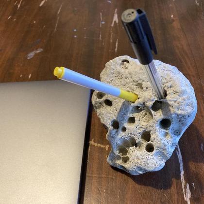 Natürlicher STIFTHALTER | Dein Lavastein mit Meerwert - Image 2