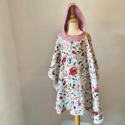 Badeponcho Kinder Bio-Musselin floral ca 3-6 Jahre Kapuze altrosa Mädchen - Image 4