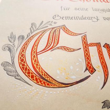 Ehrenurkunde handgeschrieben, individuell für besondere Verleihungen - Image 4