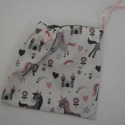 Kleines Geschenksackerl Einhorn