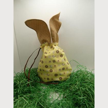 Ostersackerl mit Hasenohren braun