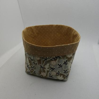 Aufbewahrungs/Geschenkkörbchen mit Blumenranken