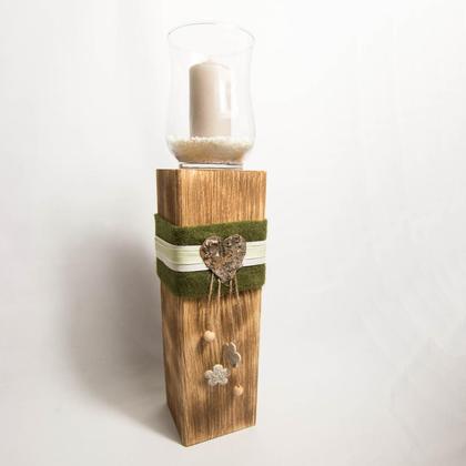 Frühlingshafte Dekosäule mit Windlicht geschwungen