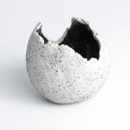 Windlicht-Kugel in Steinoptik - klein - Image 2