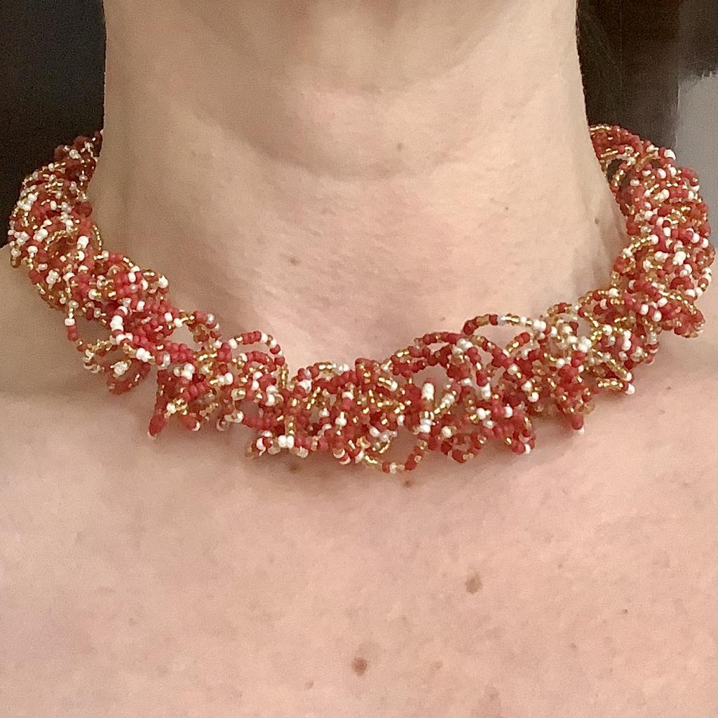 Knautschkette rot-weiß-gold - Image 2