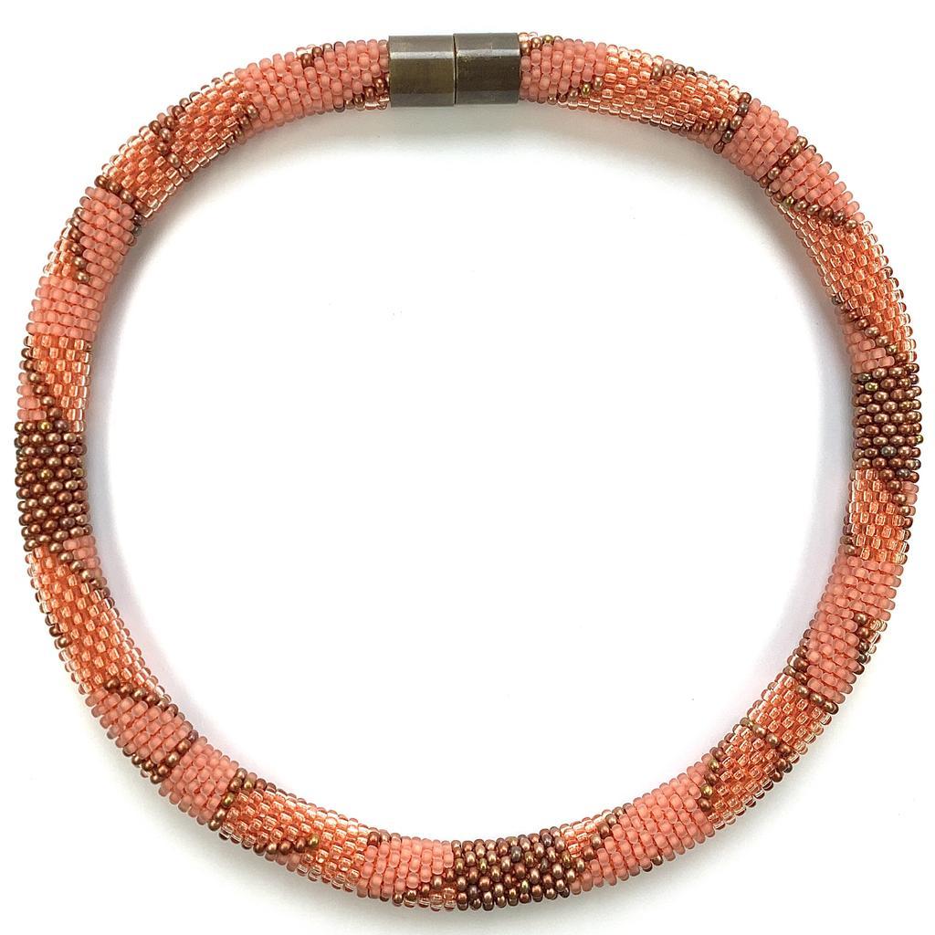 Halskette "Marillenkern"