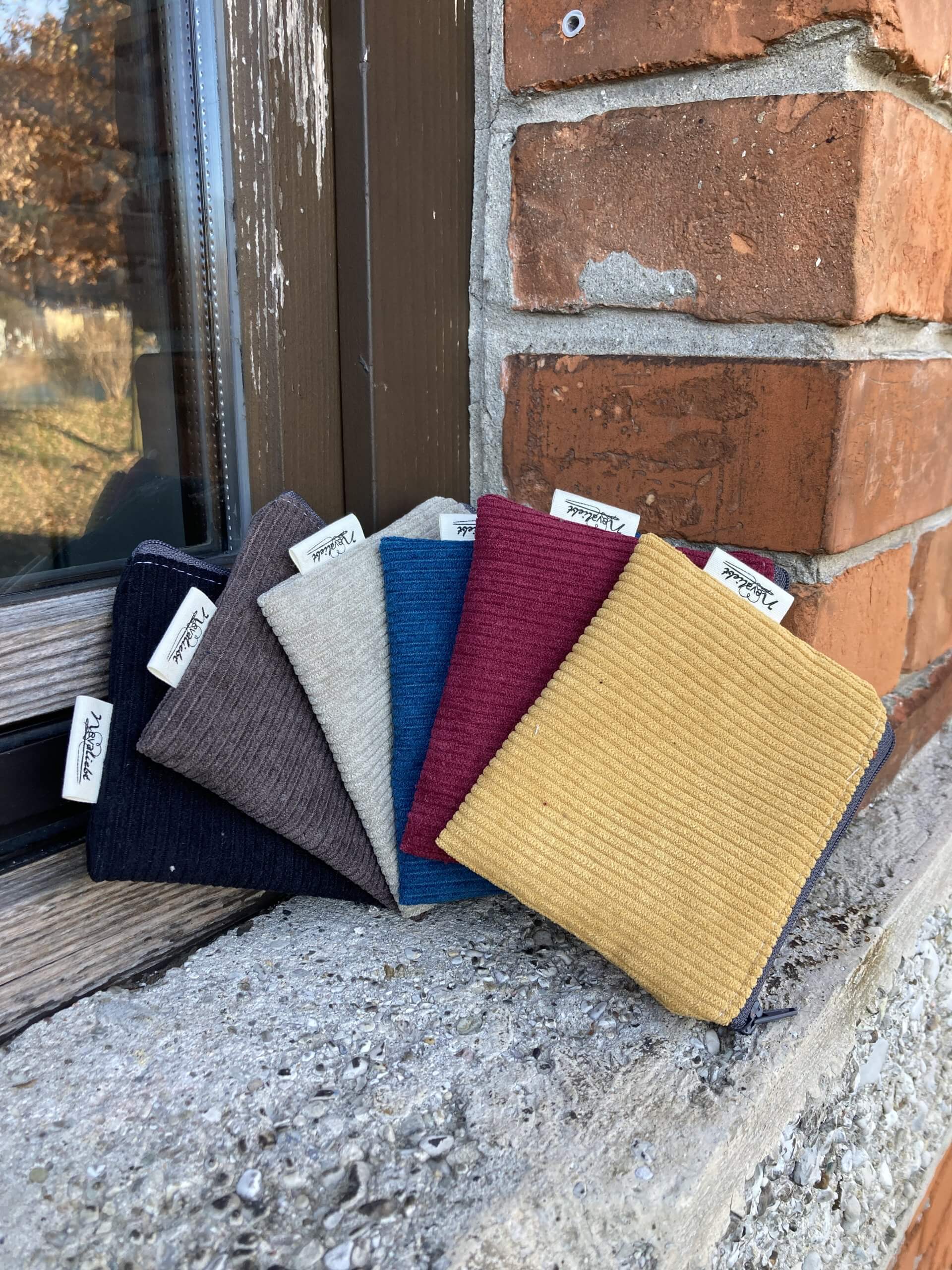 Pouch S Cord - Image 4