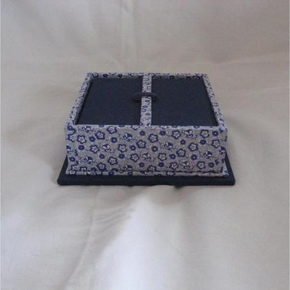 ZETTELKASTEN MIT DECKEL