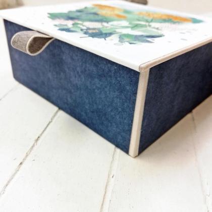 Geschenkschachtel mit Klappdeckel "Blumen blaugrün" - Image 2