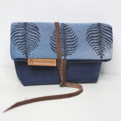 Kosmetiktasche mit Stempel