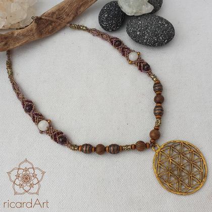 Makrameekette 'Lebensblume gold'