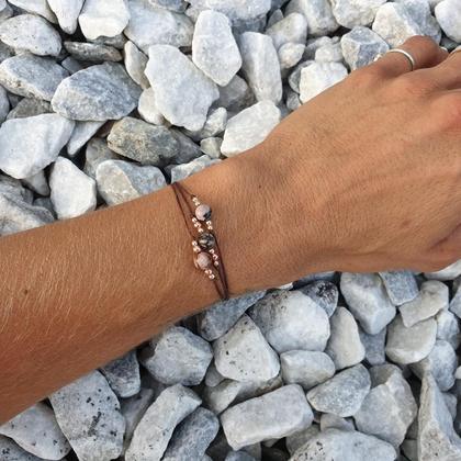 Rhodonit Armband 'Mūlãdhãra' *braun/rosé - Image 4