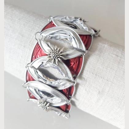 upcycling: Trachten - Armband aus Kaffeekapseln - rot