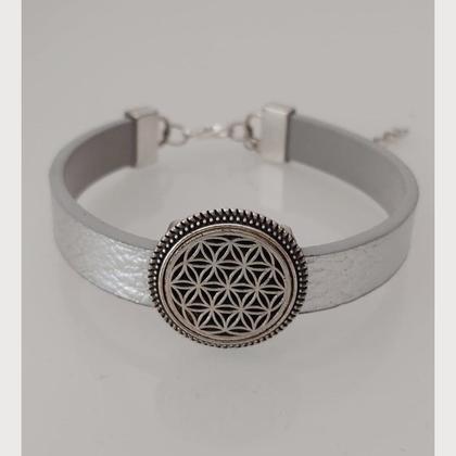 Armband aus Leder - silber - mit Blume des Lebens