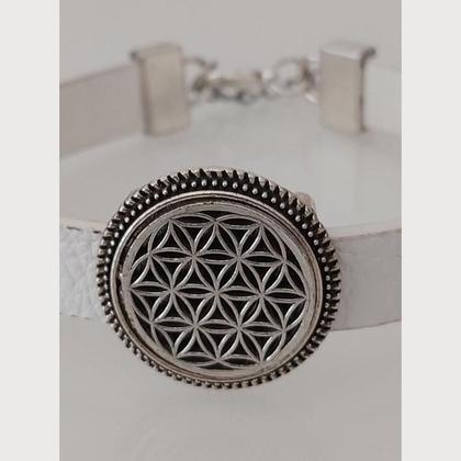 Armband aus Leder - weiss - mit Blume des Lebens - Image 2