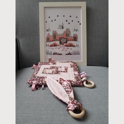 GESCHENKSET: Taggie blanket, bunny ear teether & original sSCAPESs wallart