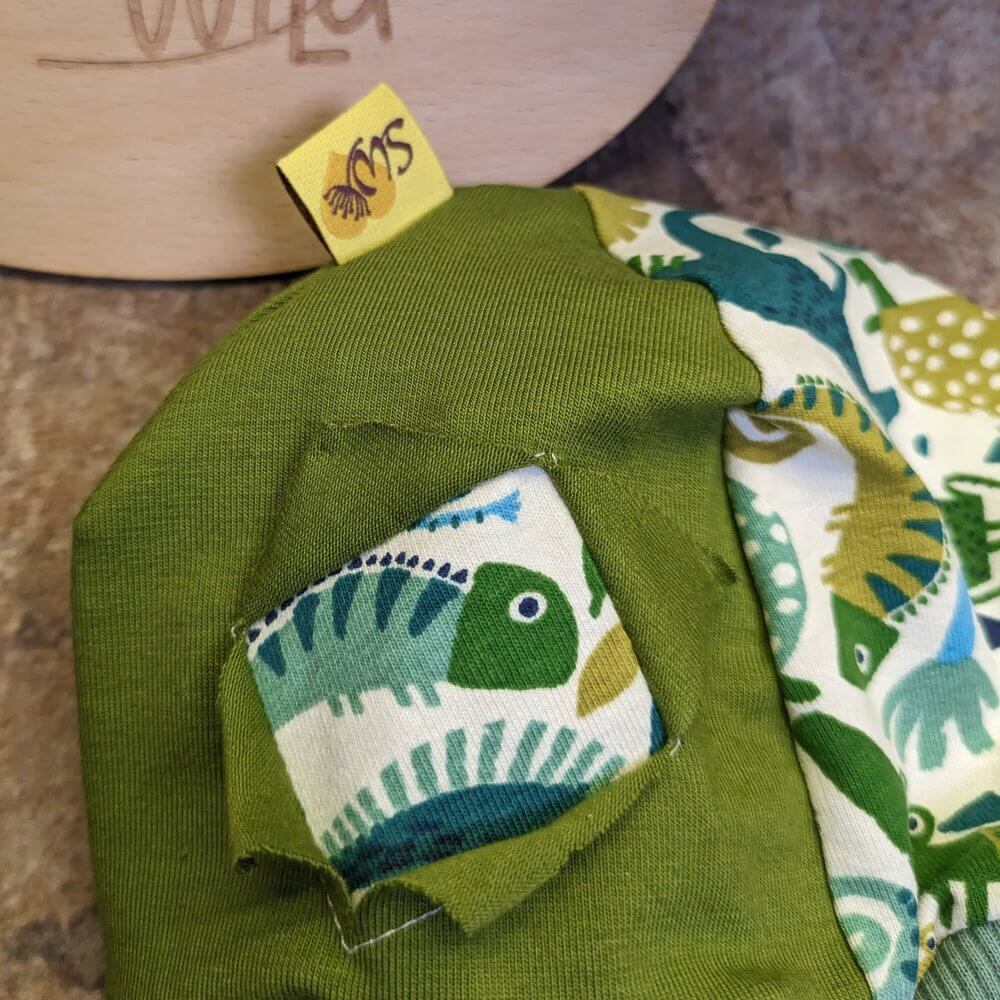 Bündchenhaube grüne Tiere, Gr. S – Bündchen mintgrün - Image 3