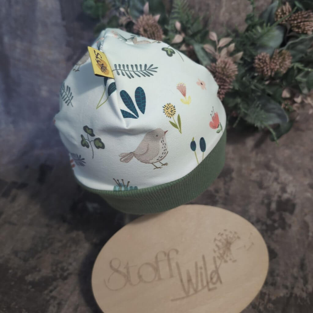 Bündchenhaube Frühlingswiese, Gr. S 39-45cm