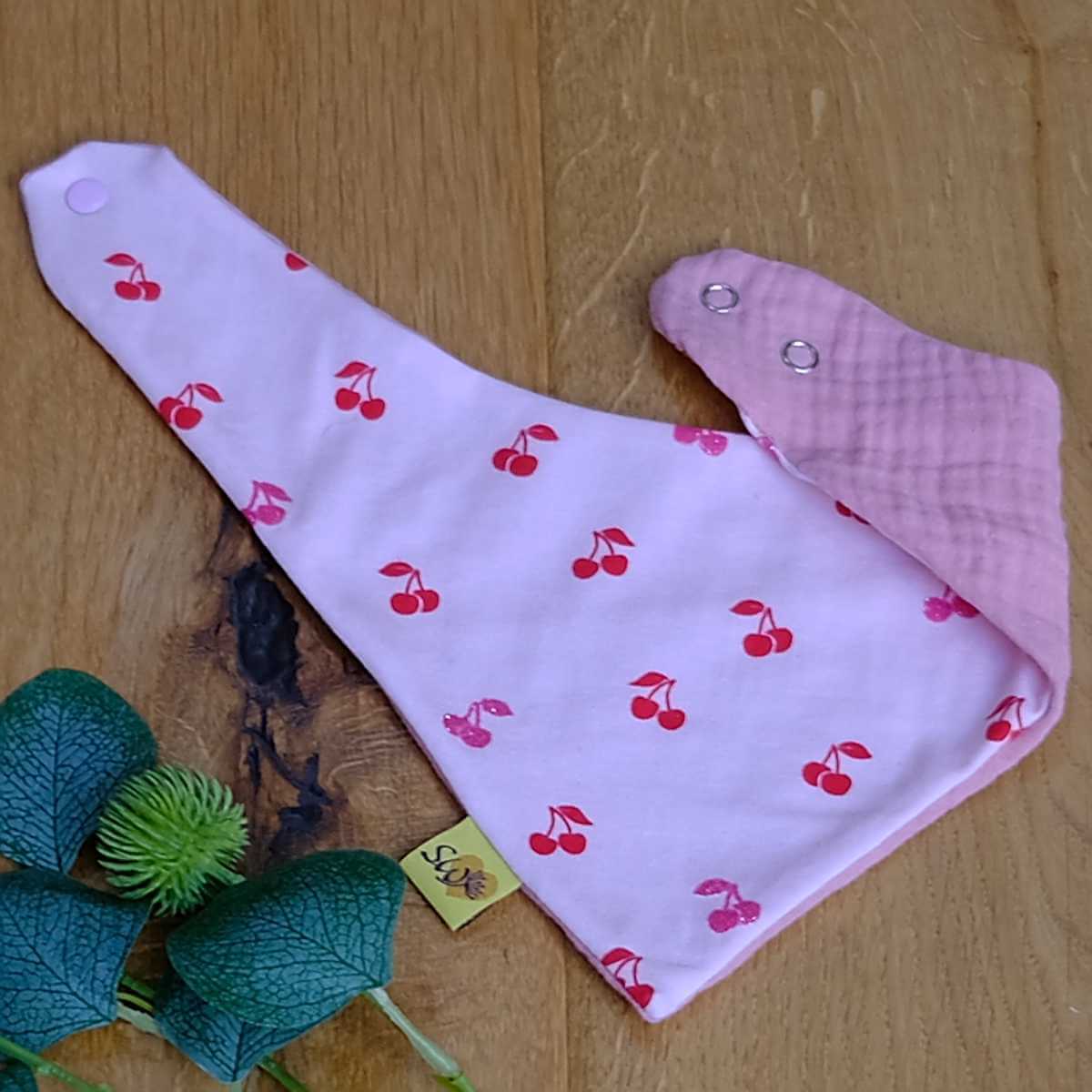 Baby-Wende-Halstuch „Glitzer-Kirschen“ - Image 3