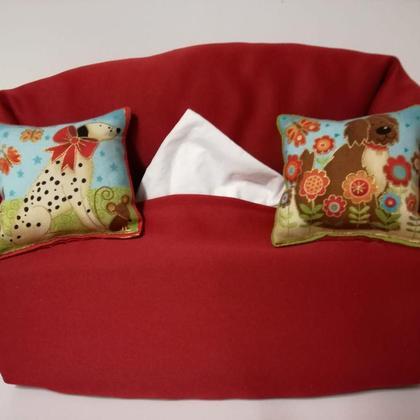 Taschentuchsofa (rot mit Hunden)