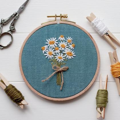 Stickbild "Kamillenstrauß"