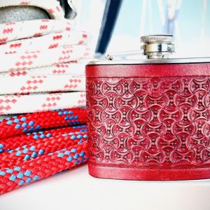 Flachmann mit gestanzte Leder dunkle rot