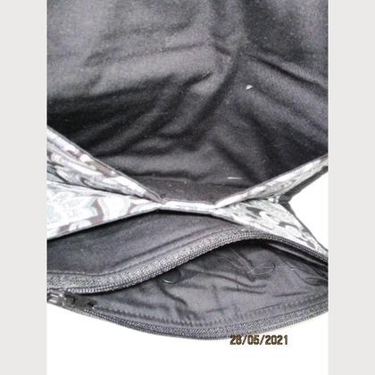 Brieftasche Geldtasche 3 Fach ,Zipp, grau Schwarz Baisley - Image 4