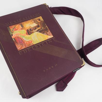 Tasche aus einem Notenbuch "Musikalische Edelsteine"