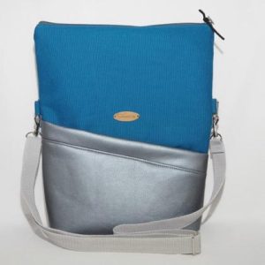 Faltumhängetasche blau