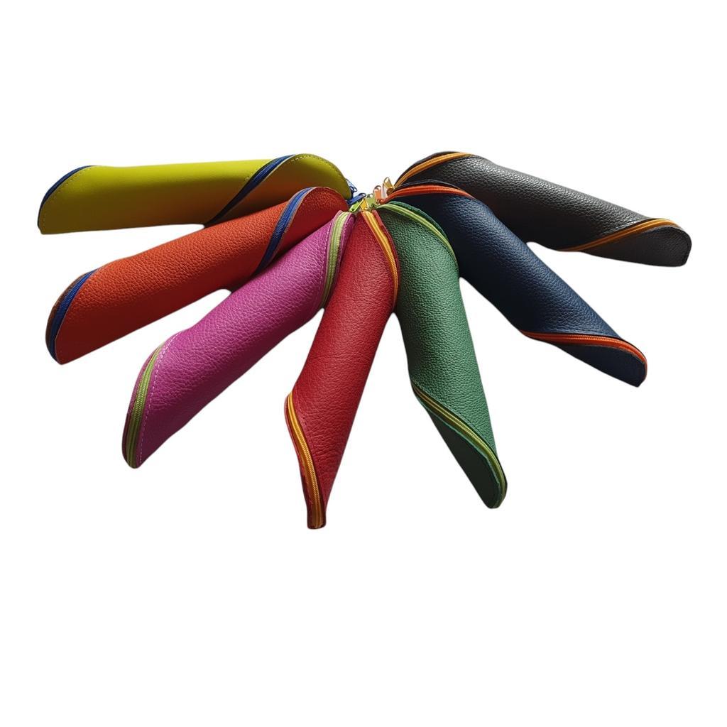 Spiralmäppchen aus Leder in himbeere mit hellgrünem Zippverschluss - Image 4