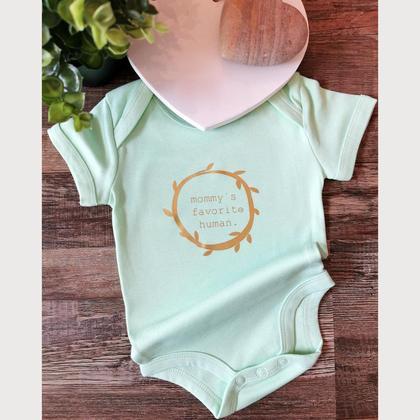 Babybody/kurz/Mommy´s favorite human.