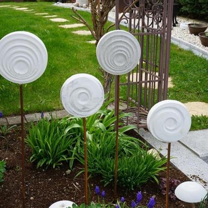 Betondeko Relieffscheibe Gartenstecker