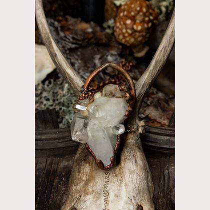 Hlífðar - Bergkristall Kette - Mystique Aura finish - #I4