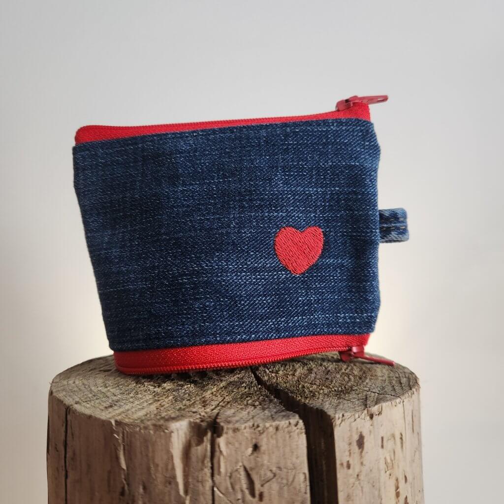 zweiBAG gesticktes HERZ - Jeanshose